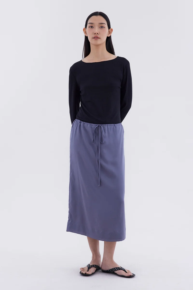 ذا اديتورز ماركت تنورة أفريل برباط